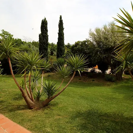 Casale Farnesiana 3*