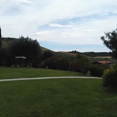 Casale Farnesiana 3* Tarquinia